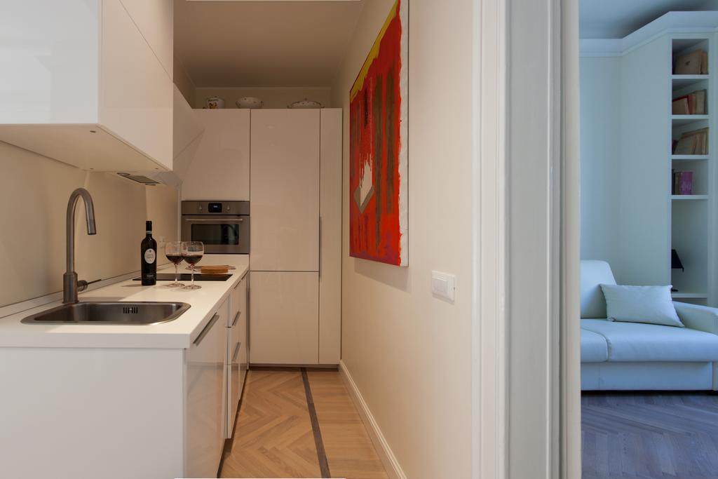 Apartment House Of Art Giovio Mailand